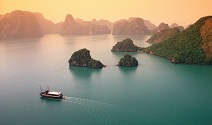 Tour Du Lịch Hạ Long - Kayaking 1 ngày